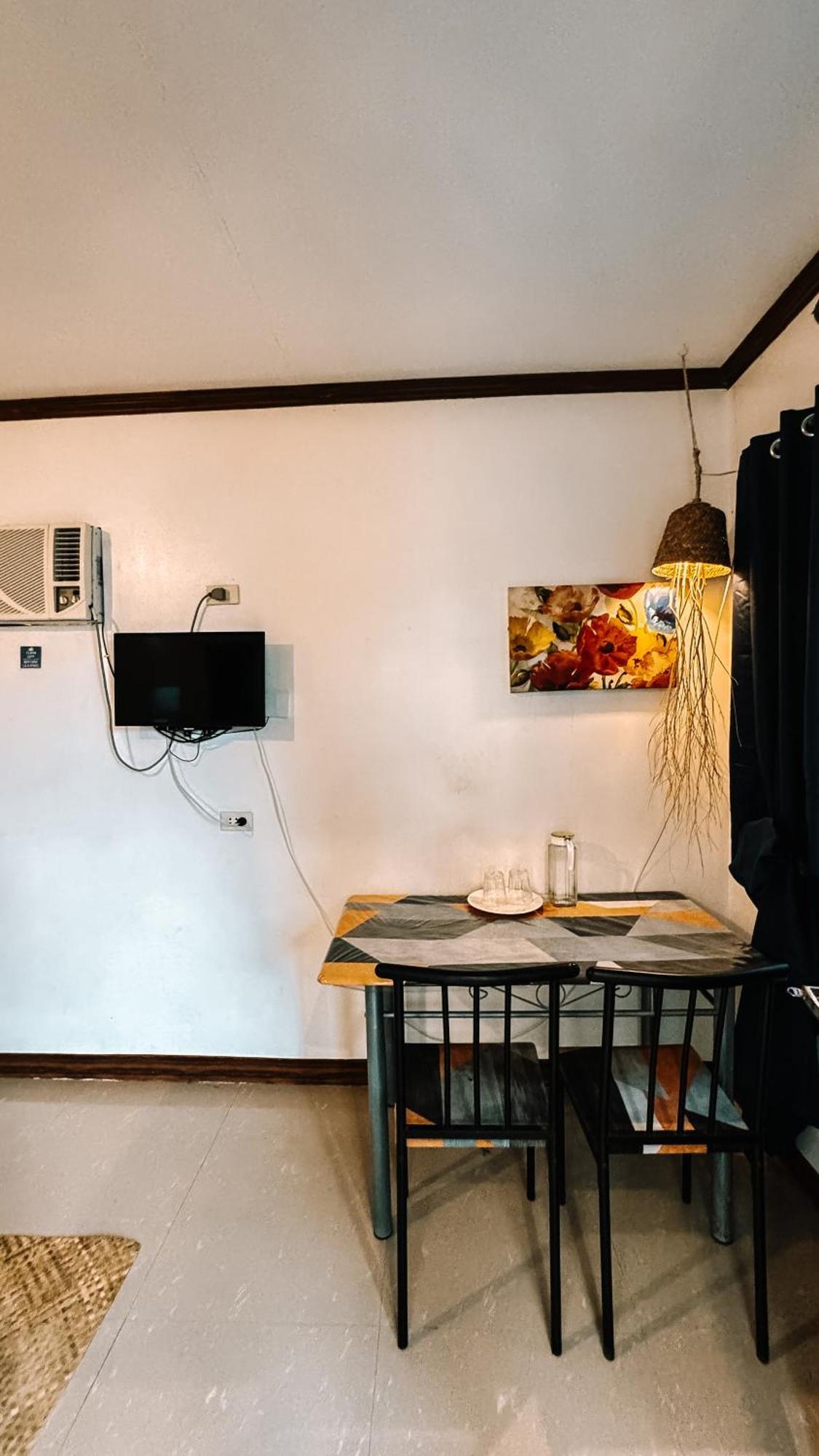Ameeza Houze Homestay - Siargao Генерал-Луна Экстерьер фото